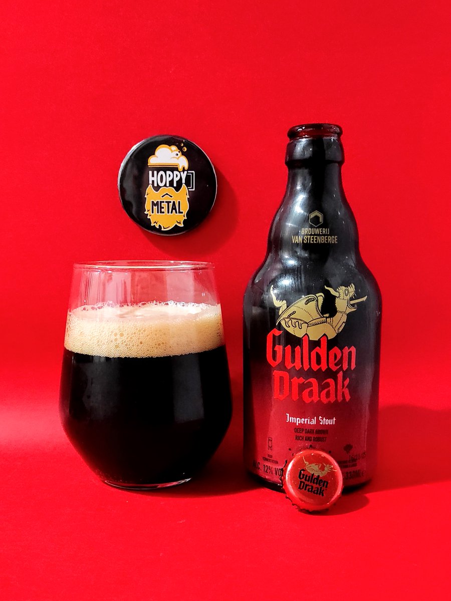 HoppyMetal's tweet photo. 🍺 Gulden Draak Imperial Stout
🏭 @guldendraak
📜 Imperial Stout
⚗️ 12.0%
👊 65 IBU
🌟 3.8/5 🌟
👉 Una Imperial Stout que presenta una alternativa al estilo con una visión belga. Quizá encaje mejor como Quadrupel, pero es una buena cerveza.
🌐 https://t.co/z6IDbF5FkR https://t.co/5oNl0luJm6