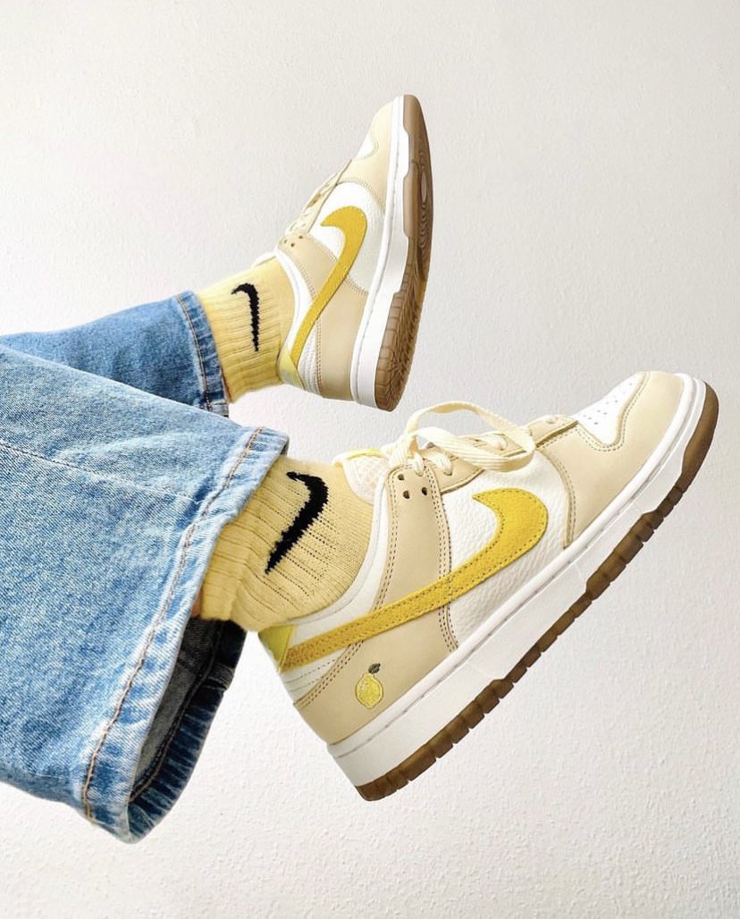 tenislinks's tweet photo. 🍋 Nike Dunk Low “Lemon Drop”. https://t.co/B68c2jtS8U