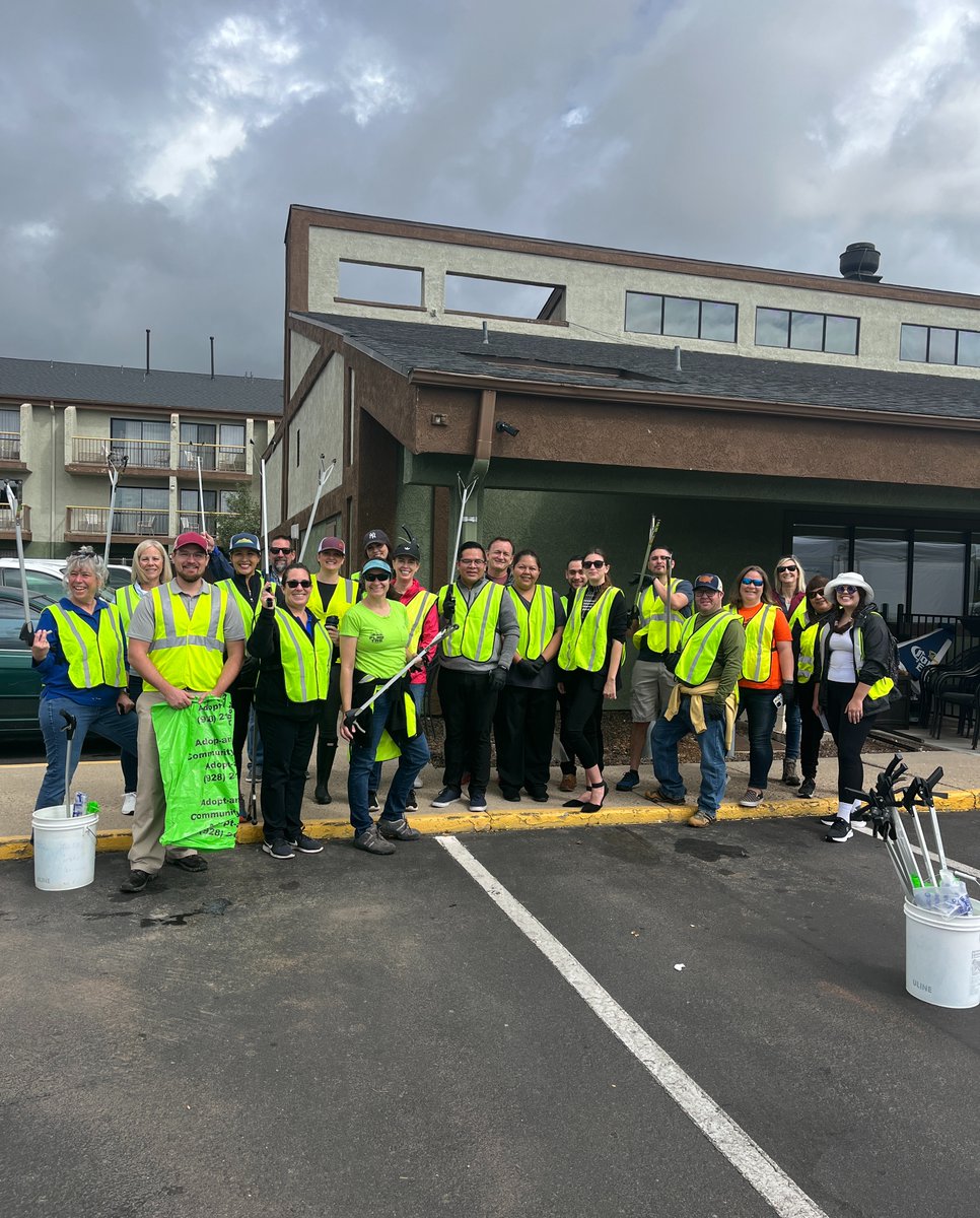 Join us on May 10 at 11:30 AM for Tourism Service Day!

Afterwards, we will regroup at FlagTag AZ for refreshments! 🍕

Deadline to sign up is April 28th! Email cnelson@flagstaffaz.gov to sign up!

#DiscoverFlagstaff #StayandPlayResponsibly #TourismServiceDay