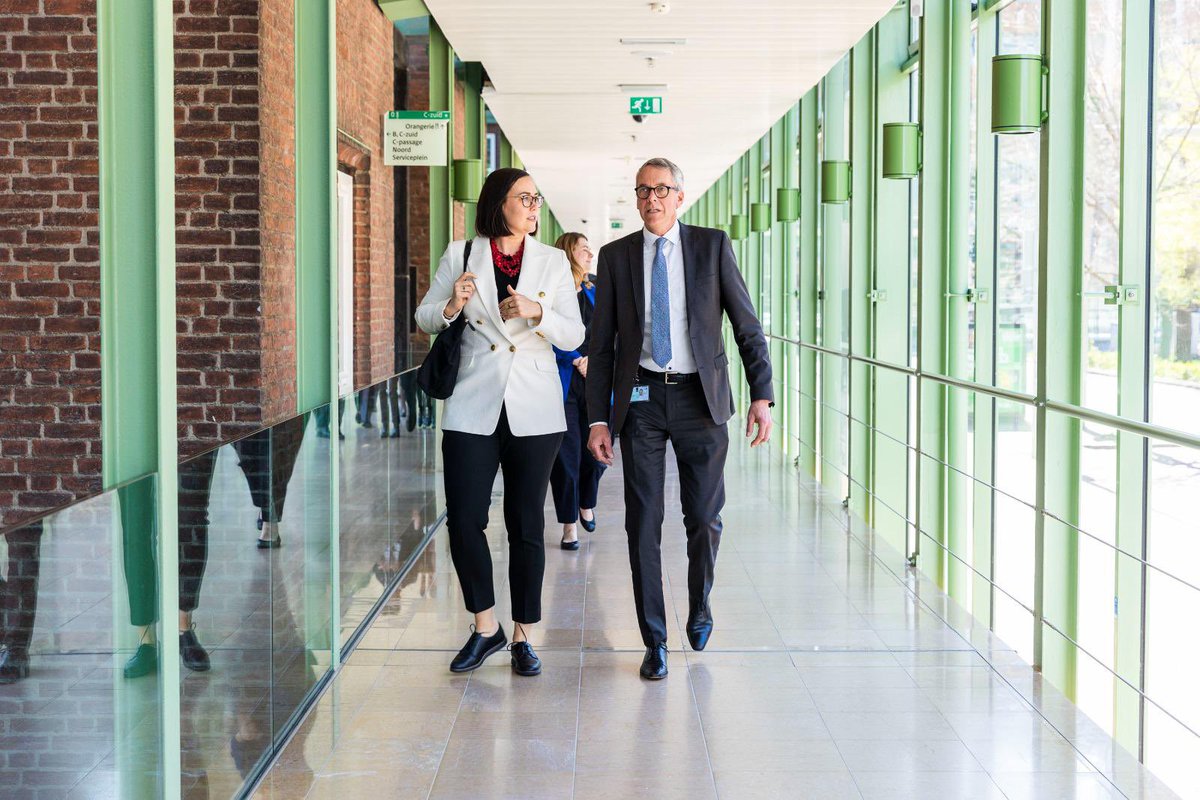 Today <a href="/minlnv/">Minlvvn</a> we welcomed a high-level agricultural delegation from the #US, led by <a href="/USDA/">Dept. of Agriculture</a> Under Secretary Taylor 🇺🇸🇳🇱 

We discussed our strong bilateral ties and the need for international cooperation in our global transition towards #sustainable #climate #smart #agriculture. 🌱