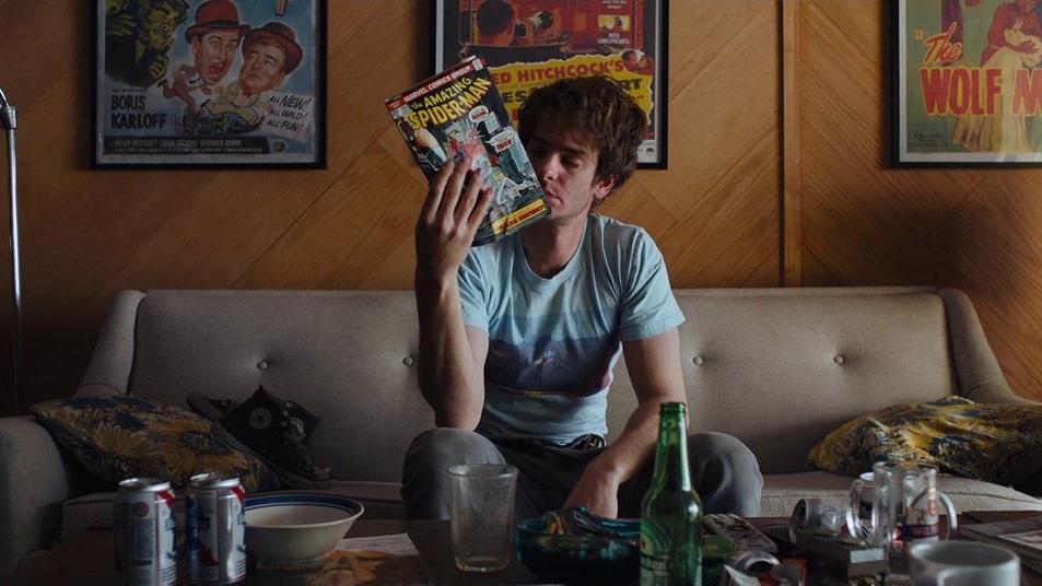 letterboxd's tweet photo. Under the Silver Lake was released 4 years ago today. 💧 https://t.co/DQ9xrPiD2s