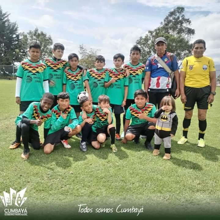 GADCumbaya's tweet photo. 🔴Compartimos las mejores postales del campeonato por la paz #Cumbayá. Gracias a todos por participar, fue todo un éxito⚽🇳🇬
..
#campeonato #porlapaz #cumbaya https://t.co/S7EfVH7QEr