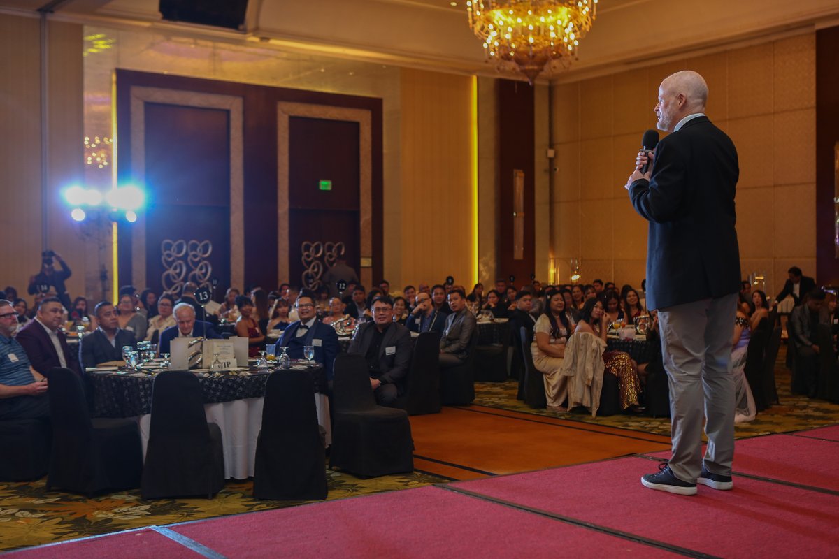 AltaResources's tweet photo. Congrats to the 77 amazing individuals who received our Ace of Spades award at our recent event held in in Manila on April 16! 

A special thanks to Project M and the Sisters of Mary School-Adlas Inc. Performing Arts Chorale Ensemble. Thank you for supporting our event! https://t.co/Q9BkzdYkg7