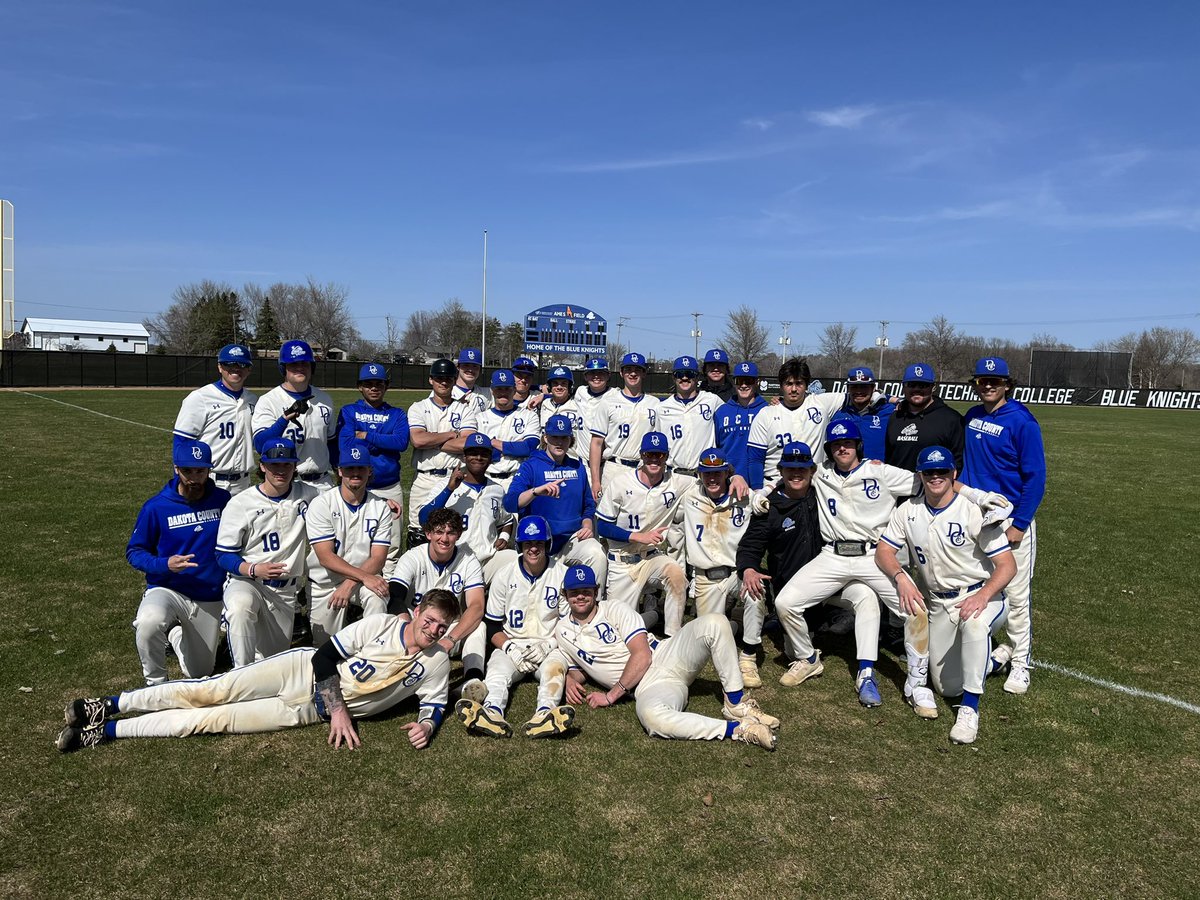 BaseballDctc's tweet photo. Taking it back to our 10-0 and 9-4 W’s yesterday! https://t.co/INrgRP516k