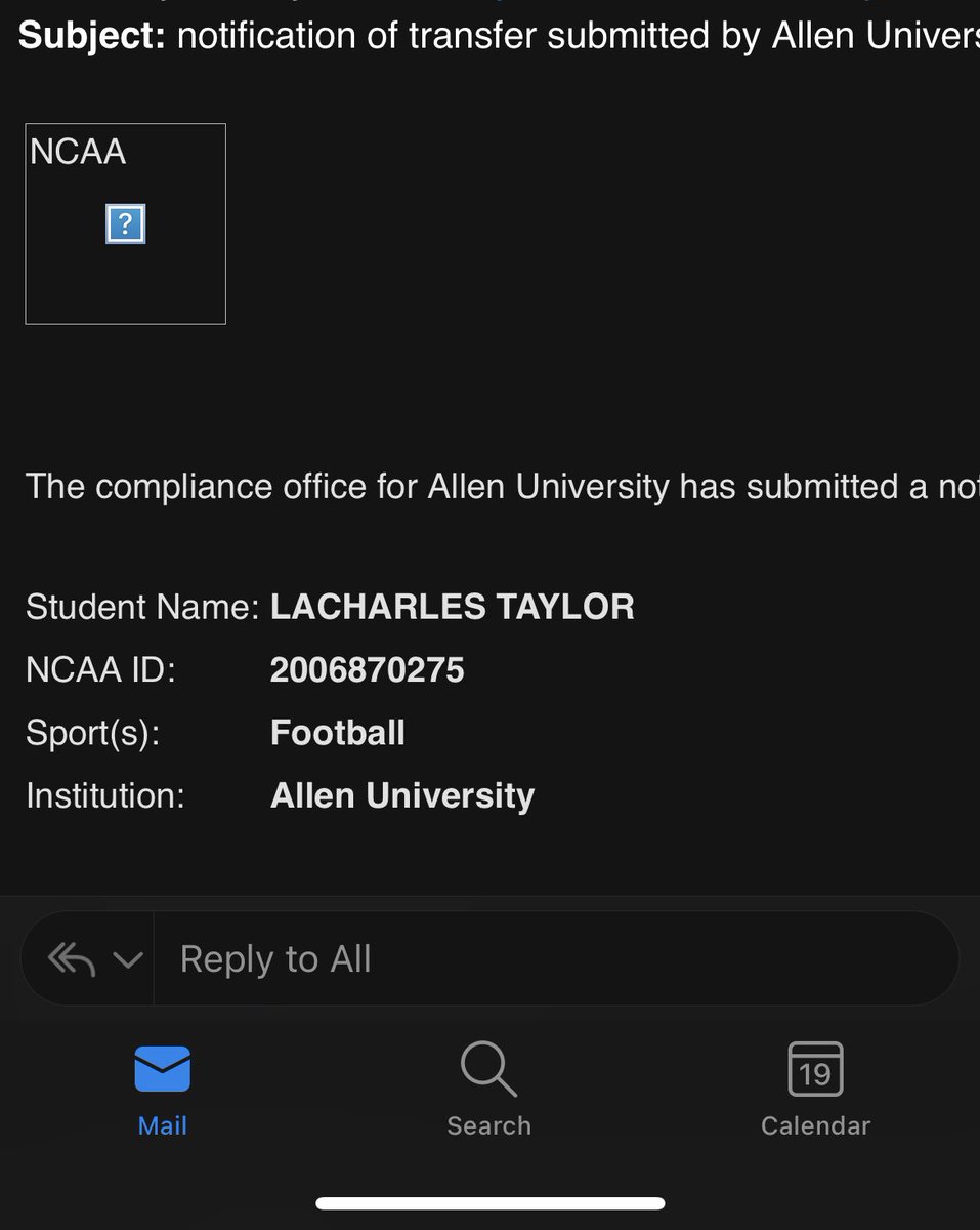 Officially in the portal !!
6'4 330 Guard/Tackle/Center
3 years of eligibility left link to film 👇
hudl.com/v/2KsRii
