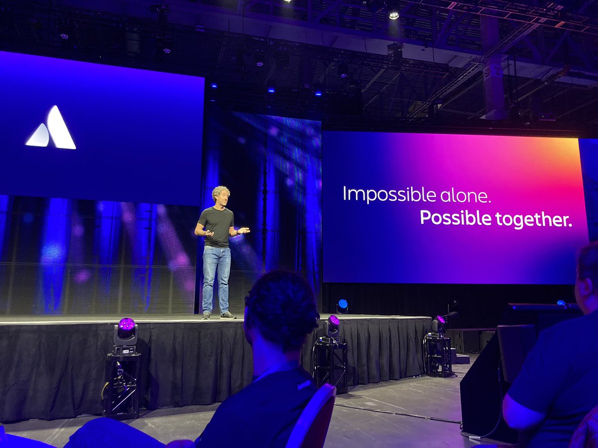 kgmathiesen's tweet photo. #AtlassianCreator
#atlassiancommunity
#ImpossibleAlone

@Atlassian just broke the 250k customer barrier! Congratulations! https://t.co/HqdQmrq3XB