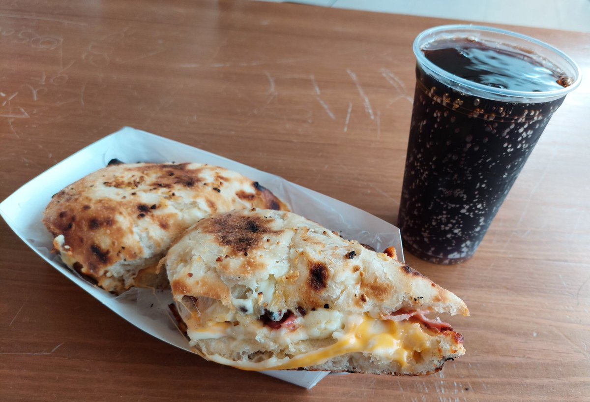 digucker_'s tweet photo. Meal of the day: cheese and bacon panini

#foodblog #foodstagram #foodblogger #foodlover #foodpics #food #foodphotography #foodporn #foodlove #foodies #foodlovers #foodography #foodgram #foodforfoodies #panini #paninis #cheeseandbacon #baconandcheese #baconlovers #cheeselover https://t.co/wl3FWh49GR