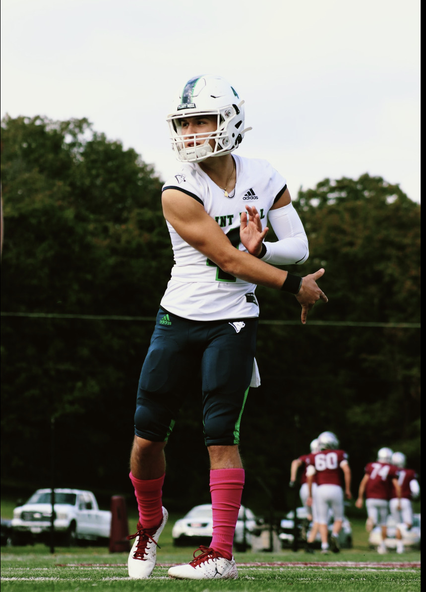 ayeeenoley's tweet photo. 104 Days until we are back after it! Couldn't be more excited for year 4. @CoachP_eterson @FlintHillFball @ProcessExposure @UnrivaledMedia #SparkdaFlint24 #BeUnrivaled 
https://t.co/vcn5xPvYmf https://t.co/JEhFRTHAv8