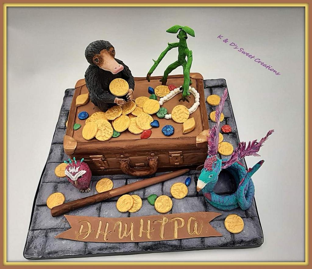 CakesDecor's tweet photo. Fantastic beasts birthday cake by Konstantina - K & D's Sweet Creations
https://t.co/XORqalpRW6
#fantasticbeasts #fantasticbeastsandwheretofindthem #fantasticbeastscaketopper #bowtruckle #bowtruklecaketopper #fwooper #fwoopercaketopper # https://t.co/62p8cEmv16