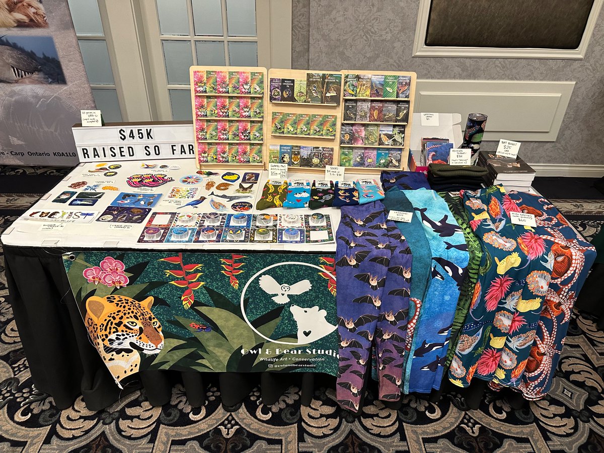 All set up at the Western Bat Working Group Biennial Conference! Come say hi! 🥰🦇

<a href="/wbwgorg/">WesternBatWorkingGrp</a>