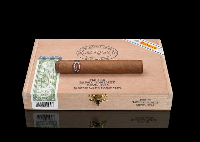 NicolaDiNunzio7's tweet photo. News per il mercato svizzero @Habanos_Oficial
.
👉 https://t.co/hAdYzpubjT 👈
.
#NicolaDiNunzio #Globetrottercigars #NdnJournalist #journalist #giornalista #Perfecto #PerfectoMagazine #News #Habanos #RafaelGonzalez #CoronasDeLonsdales #News #svizzera #IntertabakAg https://t.co/nzRtsGyx54