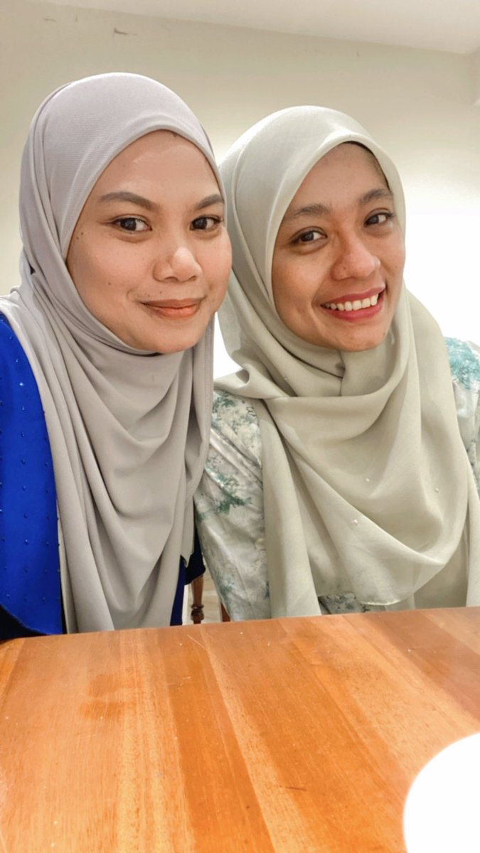 meiavida's tweet photo. Adik bucuk! Gedik dua dua nih… 😝 @ayujue https://t.co/I51bf8bi75