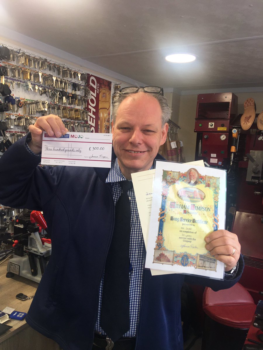 30 years service for will dodd at 5682 Sefton park Asda fantastic and well done from all the area team @JamesTCobbler @janet_leighton @sid_hubbard @Chrisar26375059