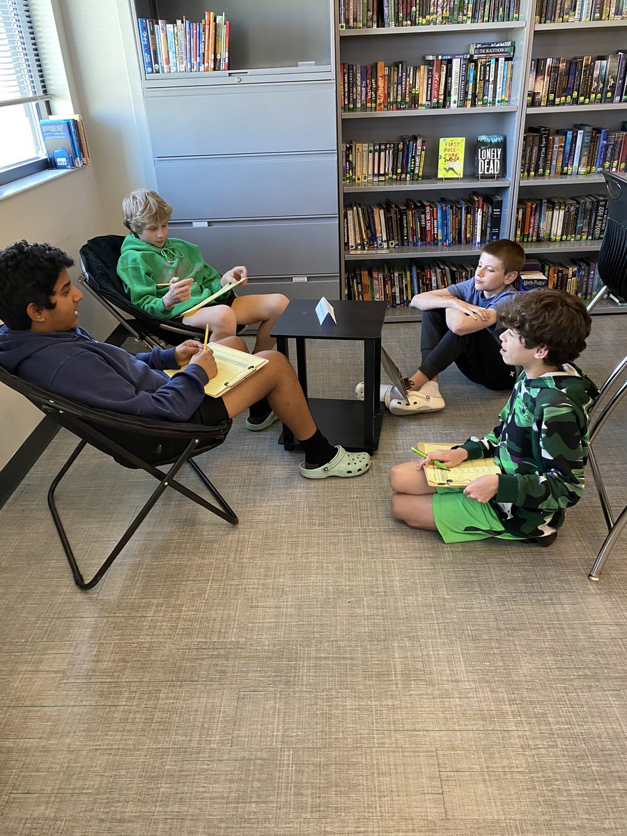 erms_DCSD's tweet image. ERMS students taking part in Group Speed Debates in Mrs. Phelps ELA class