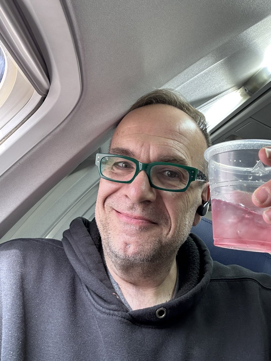 JimSichko's tweet photo. Overslept my 5:00am flight this morning!  How did I find out?  The DELTA GATE AGENT from Wichita phoned me, concerned in my whereabouts as the final boarding commenced! #Eeeeeeeeeeeeeeee https://t.co/W6QKkLBNoh
