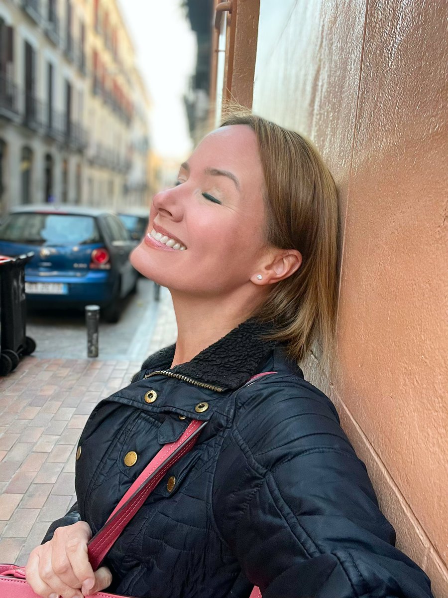 Springtime blonde! ❤️🇪🇸 Love my stylist.