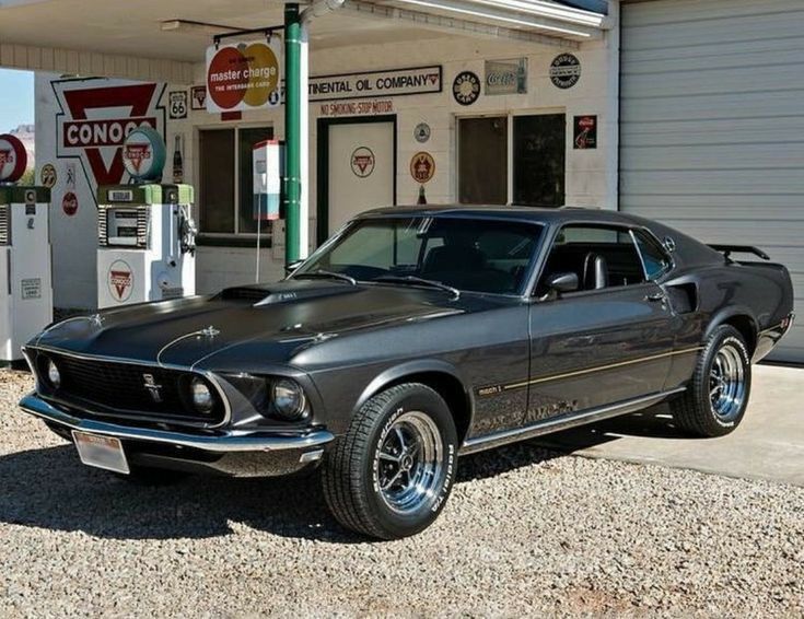 Auto_Porn's tweet photo. '69 Ford Mustang 😍 https://t.co/PdtuOS33au