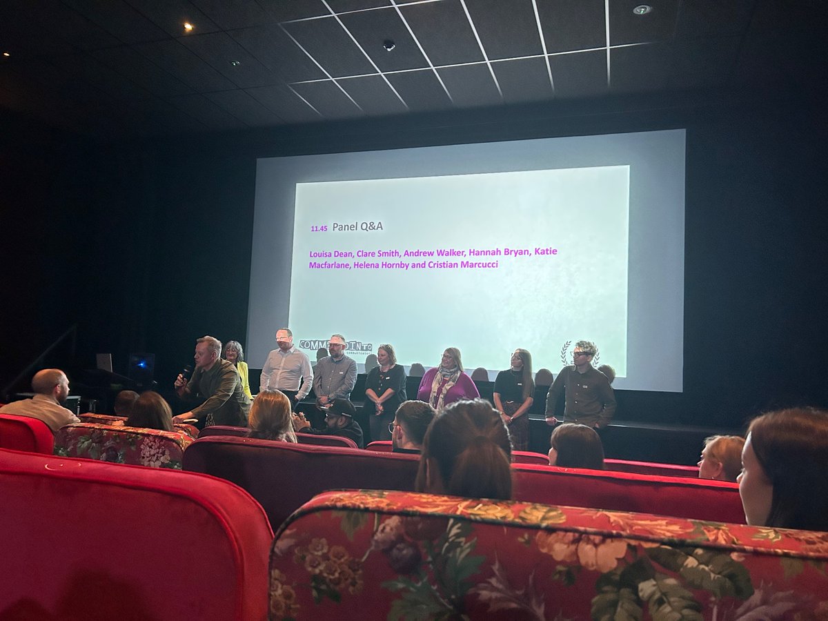 EmmaHislop91's tweet photo. An excellent time in Brum at the @comms2point0 #Unawards Masterclass. It’s always fantastic to hear some of the best in the business share their creative magic as well as a healthy dose of strategic thinking. Heading back up north fizzing with ideas 💡✨ https://t.co/iWBLJq9FJy