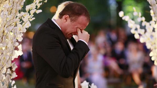 MartinHell13's tweet photo. Insaurralde arranco el matrimonio con la Cirio llorando y ahora lo terminará igual cuando haga la división de bienes. https://t.co/1hsoYhOYKb