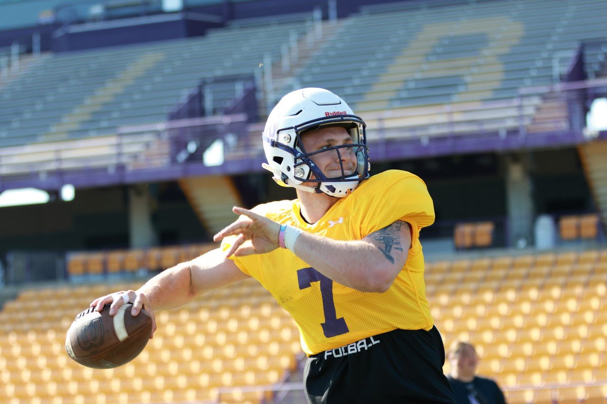 UAlbany Football tweet media