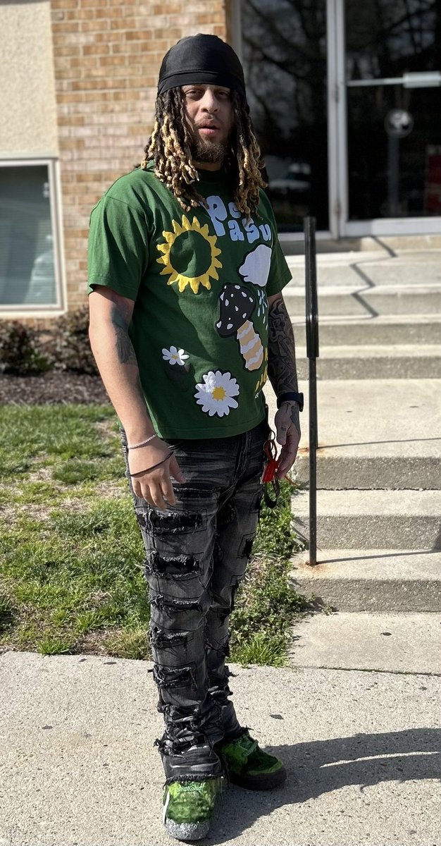kickswjevo's tweet photo. @atmos_usa Love the collab of CPFM so comfortable gives a mix between laid back and comfortability… size 9.5 #atmosdc #atmoscollectorsclub https://t.co/4dYdisSf5q