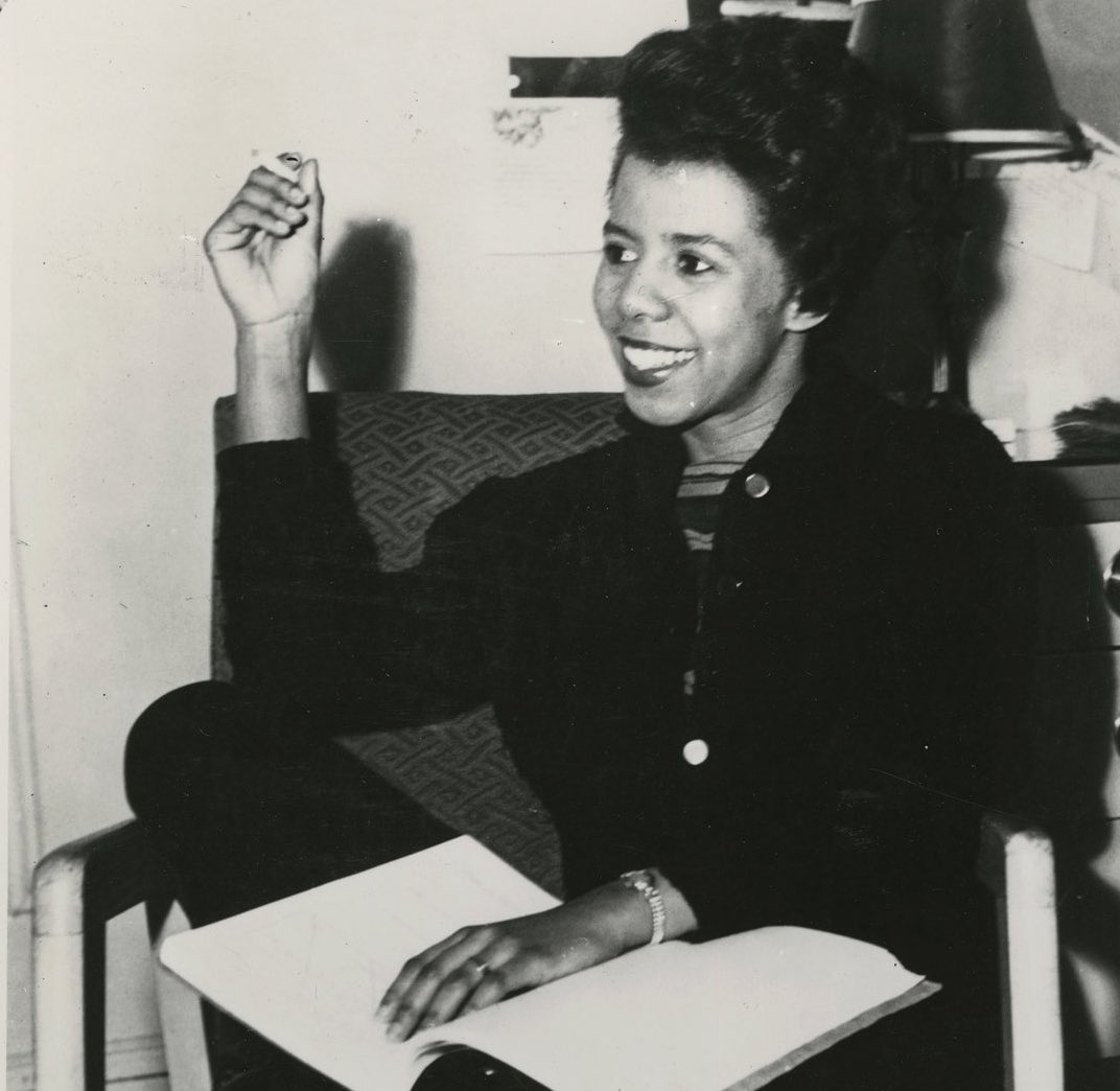 _LorraineHouse's tweet photo. How much of the truth to tell? How much, how much, how much!

Lorraine Hansberry https://t.co/czG622h80o