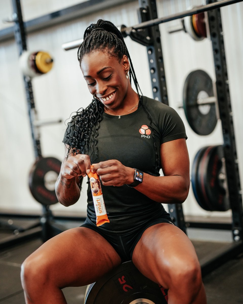 That look you give your Smart bar after a long session at the gym 🤤🍫

@sheri_miles_ 

#PhDNutrition