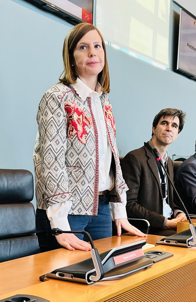 AFrederic_ps's tweet photo. @SophieMengoni a prêté serment aujourd’hui en séance plénière, rejoignant ainsi les rangs des députés du @PSofficiel au @ParlWallonie . Je lui souhaite donc la bienvenue et bon travail parmi nous ! https://t.co/KNOmT71TNh