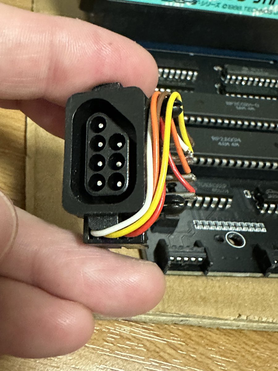 LuChengLiao's tweet photo. Try to do a NES Controller Adapter😀 https://t.co/NPLmLhJrEN