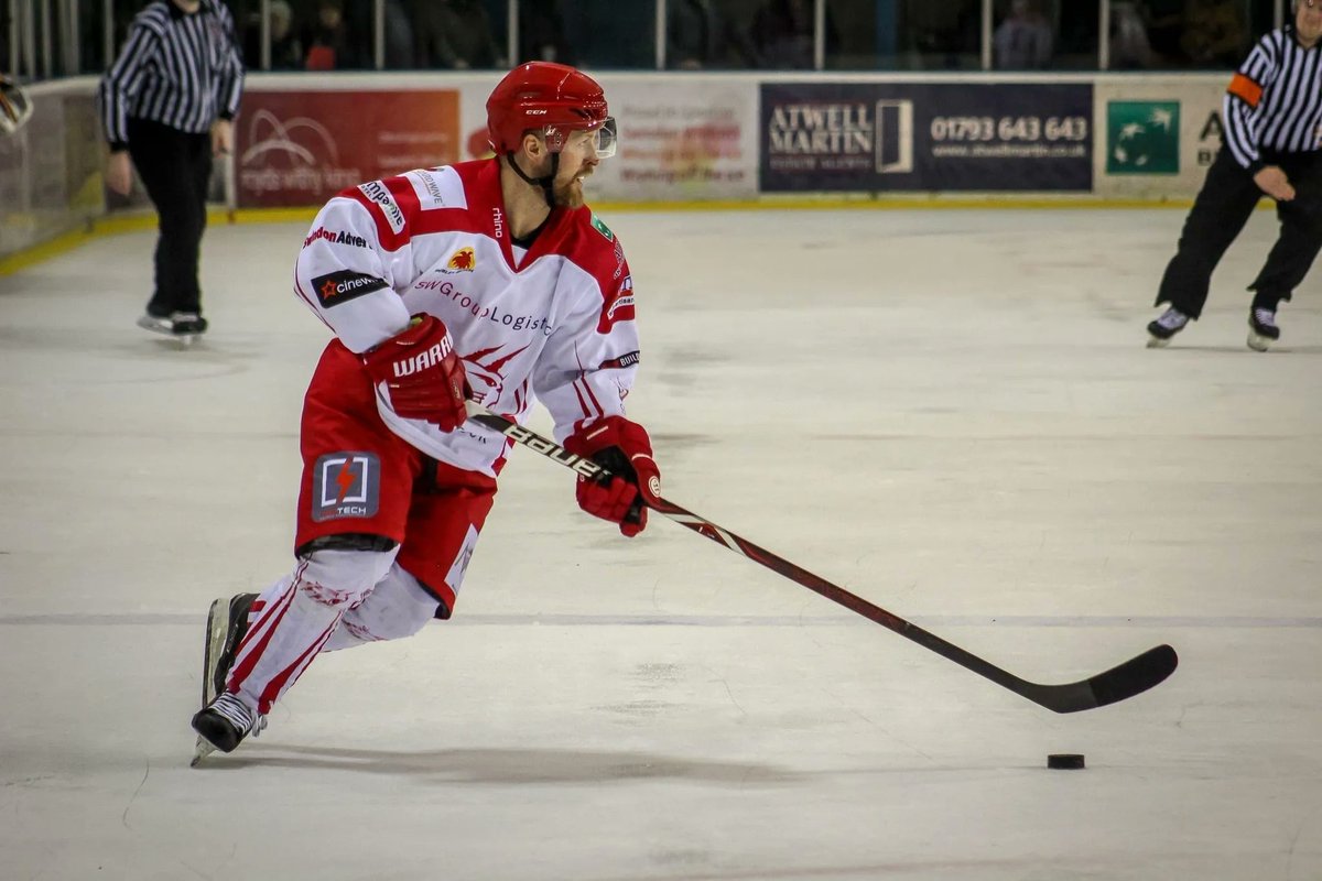 You can get your hands on an EXCLUSIVE Jonas Hoog jersey, his testimonial shirt is up for Auction and it could be YOURS!

Only one will be made, so get bidding and make sure to see Jonas on Saturday for a picture! 📸

👕 buff.ly/41CAmVi

🎟️ buff.ly/41jcm9S