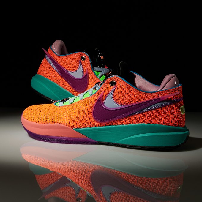 SOLELINKS tweet media