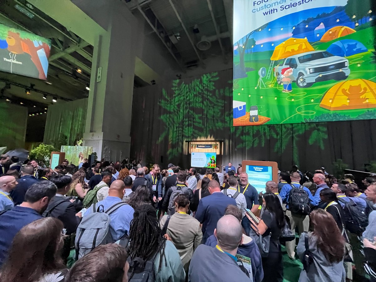 Salesforce Admins tweet media