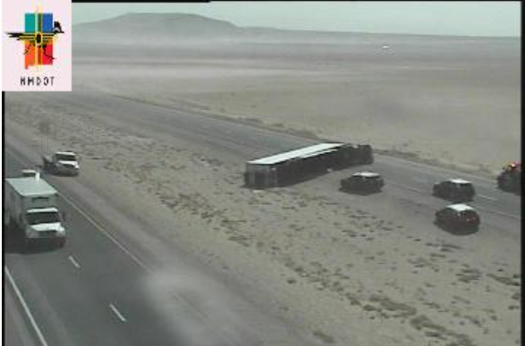 granttosterudwx's tweet photo. Strong winds have flipped a semi along I-25 near Los Lunas. I-25 southbound is shutdown south of Albuquerque. @krqe #NMwx https://t.co/LAnJdAP1yD