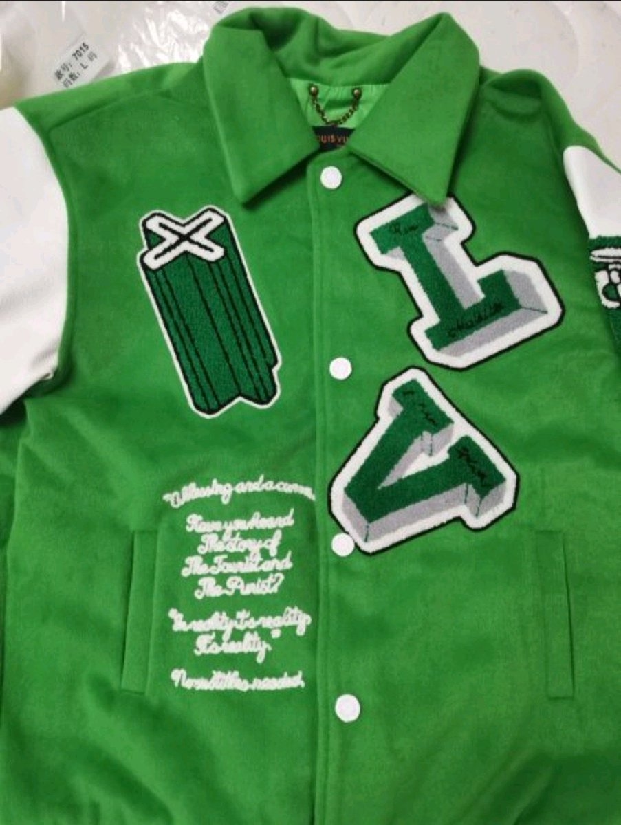 DesignerPlugZA's tweet image. Louis vuitton varsity jackets are back in Stock

Delivery takes 1-3 days nationwide for R100
Cash on delivery available in Sandton 

To make an order send a message on whatsapp 0634193871