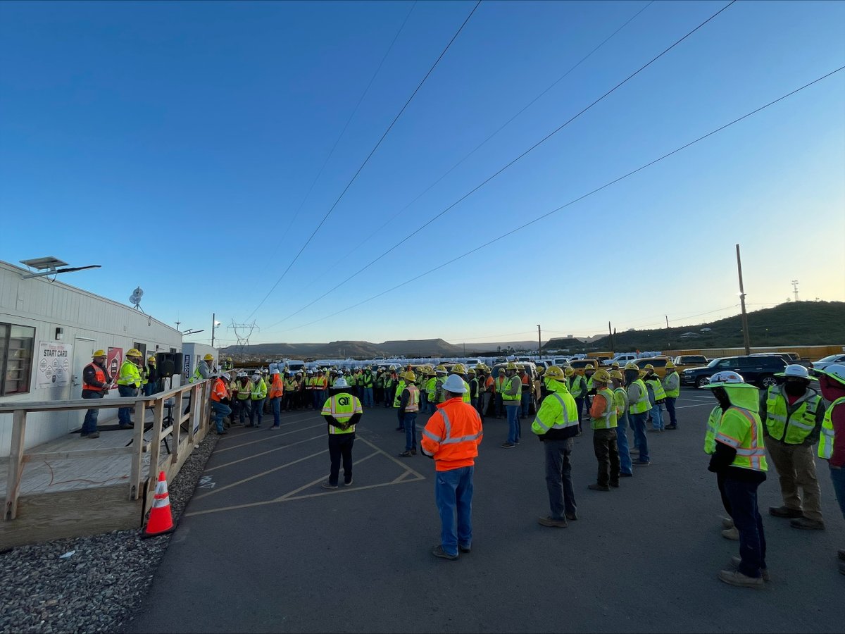 ArizonaDOT's tweet photo. It takes a village to improve our highways, like the members of our Improving I-17 team. This #WorkZoneSafetyWeek, we want to remind you to pay attention, obey road crew flaggers, slow down, be patient and stay calm when driving through any active work zone. https://t.co/HHdWCUb9h5