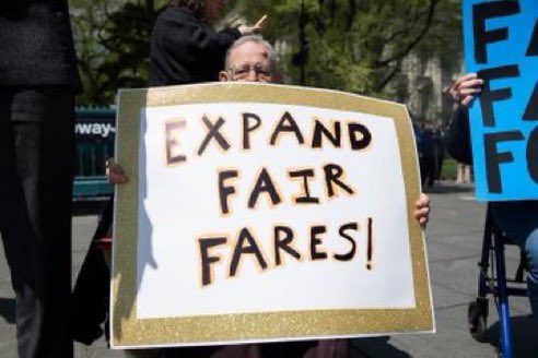 CMBrooksPowers's tweet photo. When we move our City forward, we must center equity as we address #TransportationAndInfrastructure. Today, I joined my colleagues, @RidersAlliance @CSSNYorg to call on the Administration to #ExpandFairFares in this budget to expand access to low-income New Yorkers. https://t.co/uLG4fHu7wk