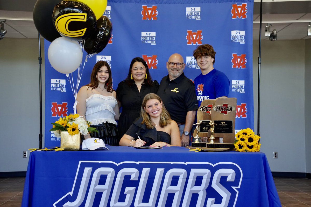 Happy Signing Day <a href="/pkreily/">Parker</a> … 
Roll Kerns!!