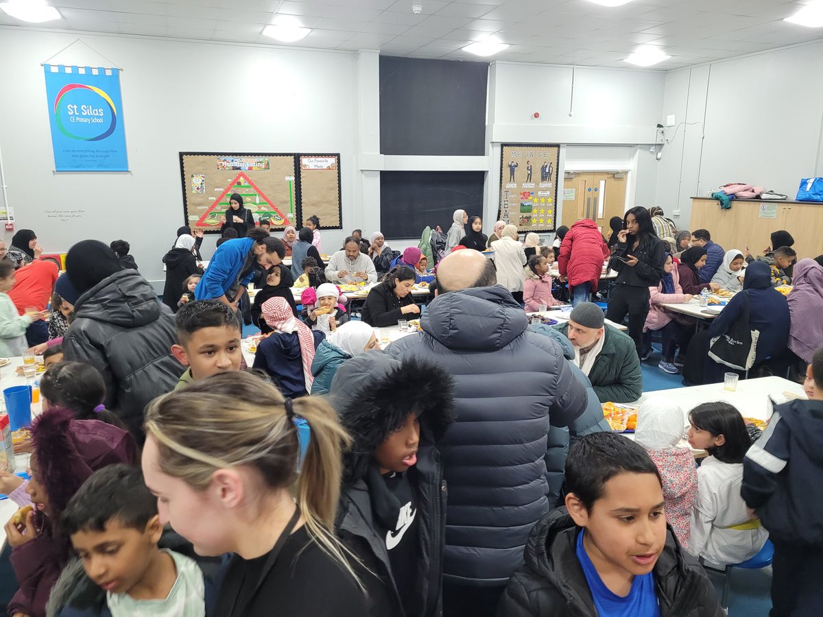 MrMorris_REMAT's tweet photo. What a wonderful evening we've had @stsilasschool. Our whole school family has come together for a very special Iftar celebration. Thank you so much to everyone who came and shared a lovely celebration, and also to everyone who worked hard behind the scenes to make it happen. https://t.co/6XqrvlS1IG