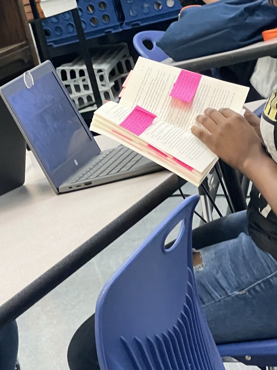 docshancock's tweet photo. Super impressed with this student’s commitment to taking notes on this novel! It’s what works for her! #writingtolearn @AVIDSRO @connally_hs https://t.co/QVT612y2t7