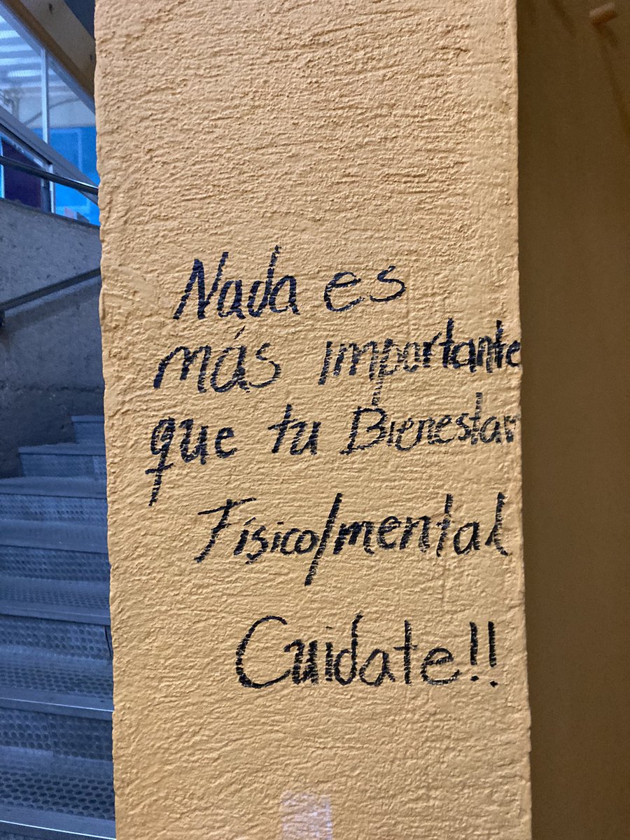 GabrielCachoa's tweet photo. Lo vi en Ciencias. https://t.co/VvDyPEDV3z