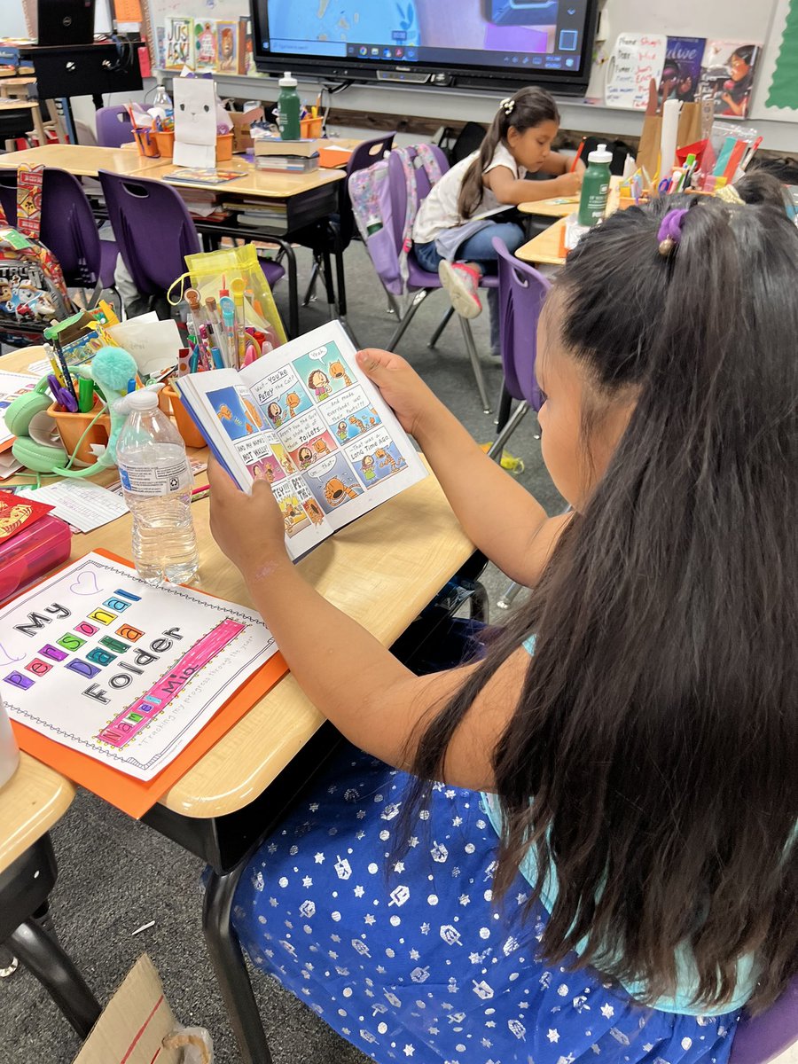 Teach a child to read and they’ll read forever! ❤️ <a href="/VillasElem/">Villas Elementary</a> #dogman