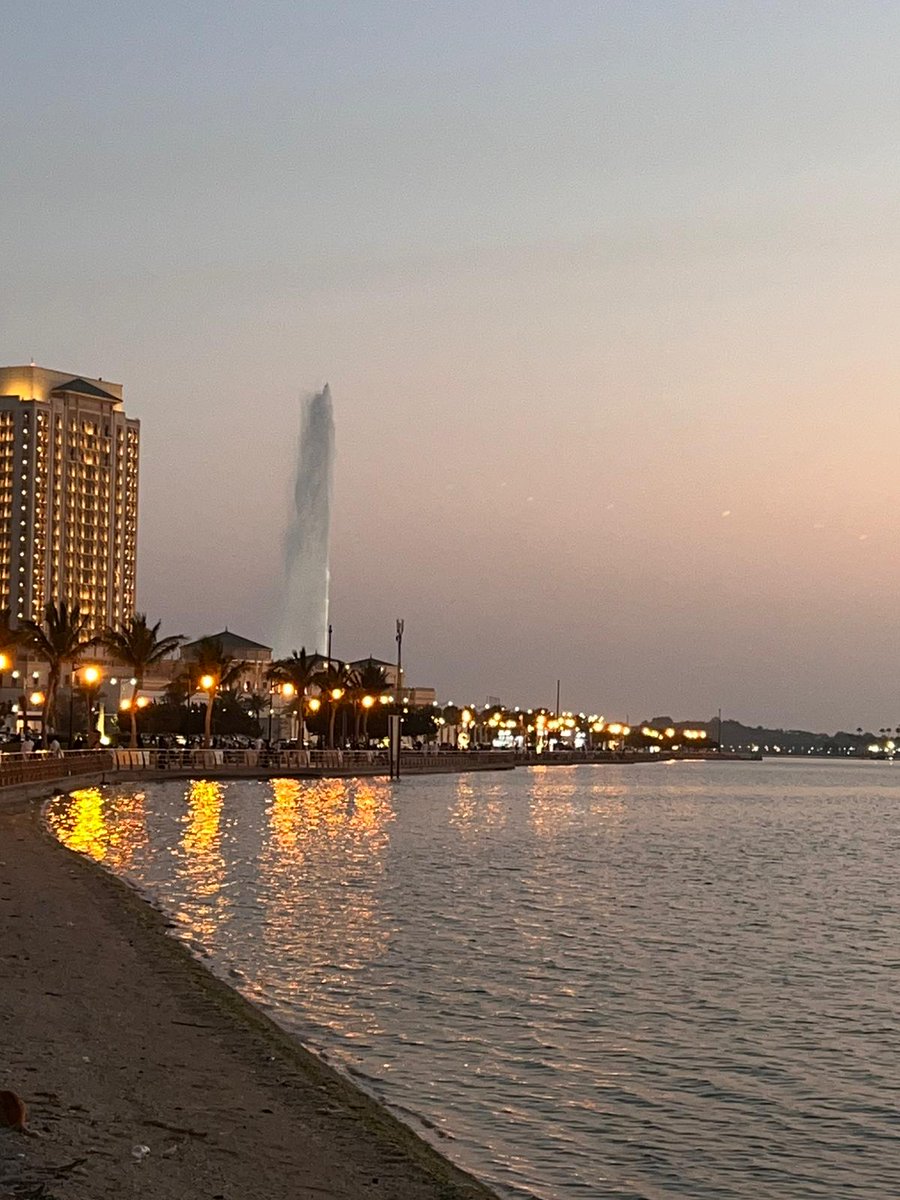 menar_'s tweet photo. ٢٨ رمضان / جدة https://t.co/vGWuPIdCqR