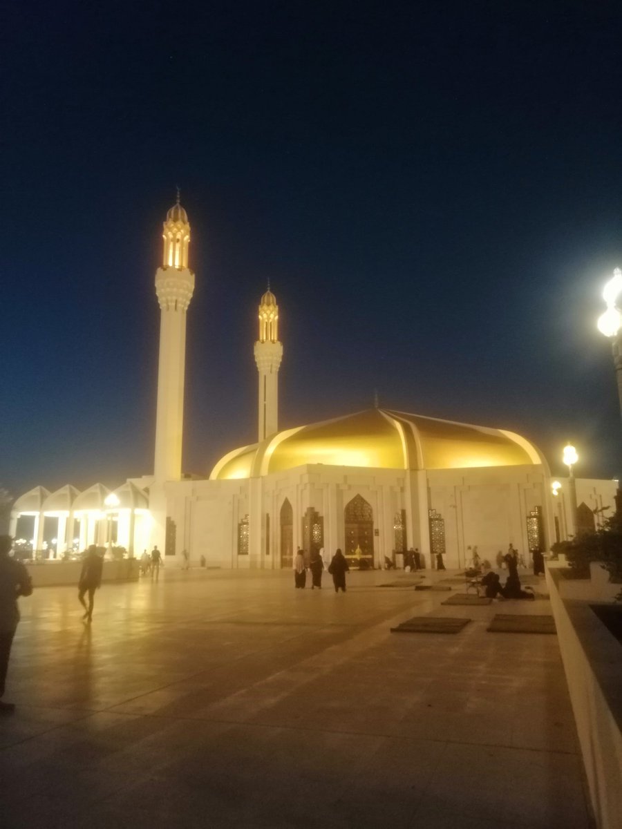 menar_'s tweet photo. ٢٨ رمضان / جدة https://t.co/vGWuPIdCqR