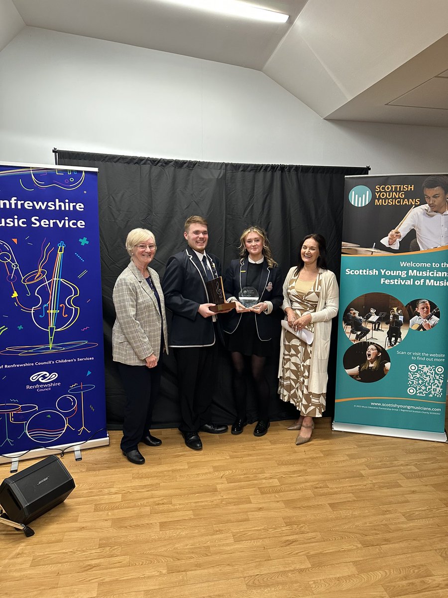 music_jhs's tweet photo. WINNER 🏆 RENFREWSHIRE YOUNG MUSICIAN OF THE YEAR 2023 🎊
Congratulations to Josh S6 who won the Renfrewshire Young Musician of the Year competition! We are so excited to support Josh in the next round of the competition on the 21st May 2023 in the @RCStweets 🎉 @JohnstoneHighSc https://t.co/8ImziKhiIH