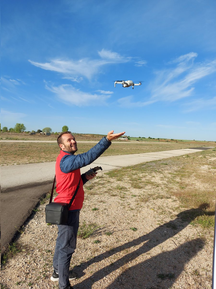 david cervera tweet media