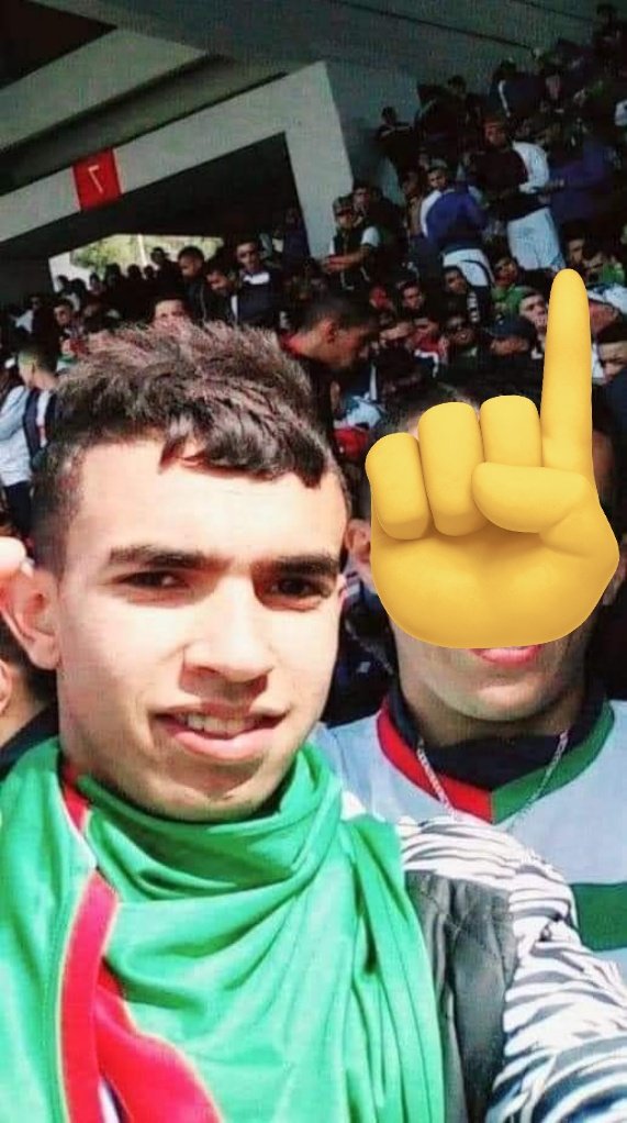 Fidel_Castro25's tweet photo. 19 افريل 2019 _ 19 افريل 2023
ذكرى وفاة ابن حي العبازيز دائرة بوڨرة ولاية البليدة٫ شهيد الحراك "رمزي يطو " بعد اصابة بليغة في الراس٫ 
عند الله تجتمع الخصوم ☝️☝️ https://t.co/Ts6KwexBft