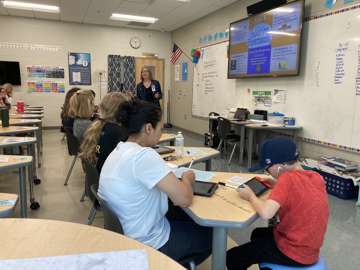 Erika_Perry11's tweet photo. #Lex1ShoutOut to ⁦@kdkoon1⁩ for ROCKIN’ her session on Engaging Active Math Lerners today! She is a #Beast inside and outside the classroom! 👊🏻⁦@LexingtonOne⁩ ⁦@LHSWildcatsLex1⁩ https://t.co/L0qhNOuGOW
