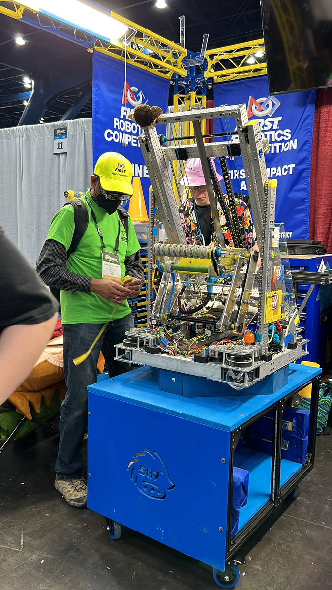 587Hedgehogs's tweet photo. Passed inspection and getting prepared for a practice match at 7pm cst thanks to #teamREV @REVrobotics #jdinspires @JohnDeere @gHaasfoundation @PatrickOBarnes https://t.co/u2BnRqcYTX