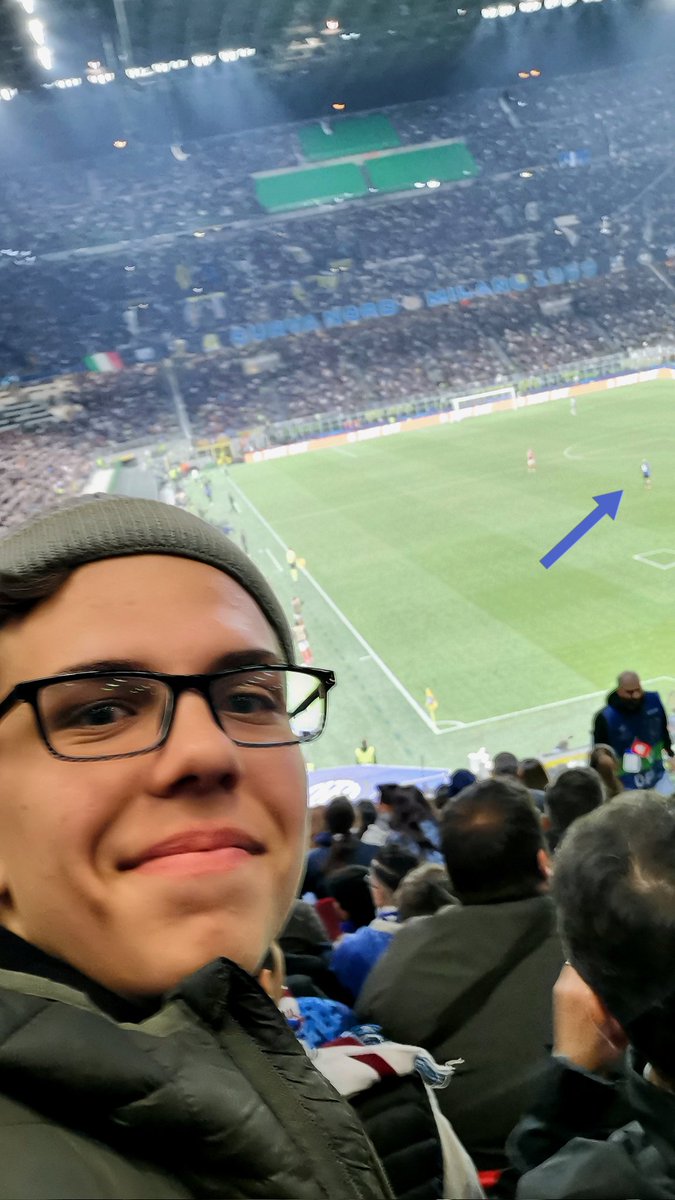 Ah, y me saqué una selfie con Edin Dzeko.