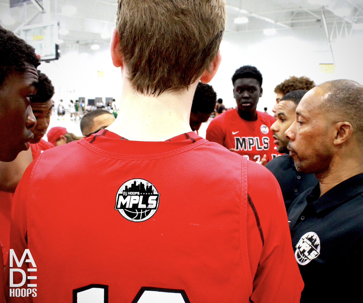 PjHoopsMpls's tweet photo. This group is TOUGH 👉 6 wins in 30 Hours 😳 Trailed in the 2nd half 3 of the final 4 games & battled with one of the top players in the Nation in the Championship Game 🤝 The most unselfish team you will find! #10Deep Back2Back #MadeHoops Tourney CHAMPS #MidwestMania 🔥🔥🔥 https://t.co/7xfyTVKfz9